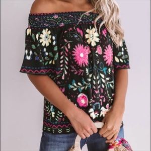 Black Floral Off -Shoulder Top
